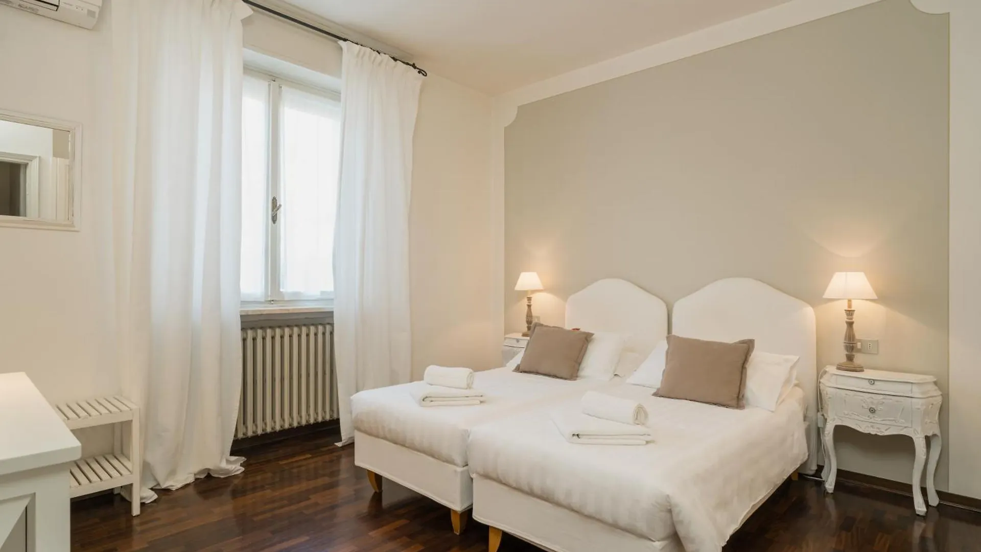Guest house Villa Telli Garda  Italy